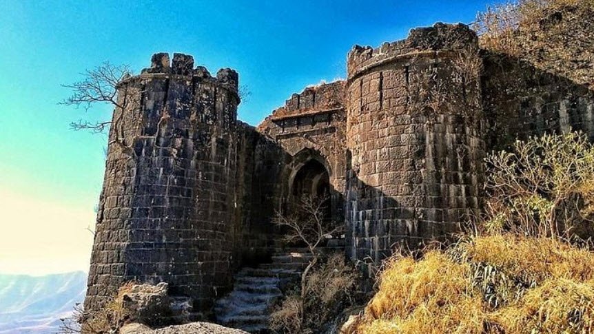 Induri Fort, Pune, Maharashtra, India